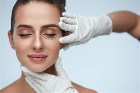 5 Tips to Help Speed Your Recovery After Eyelid Surgery - Tayani Institute