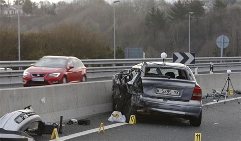 Dos Muertos Y Ocho Heridos En Un Accidente De Tráfico En Gipuzkoa