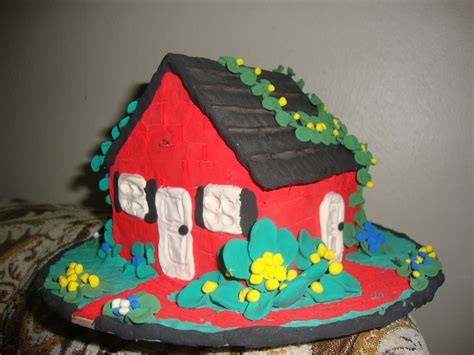 Neenus Handmade Crafts Clay House