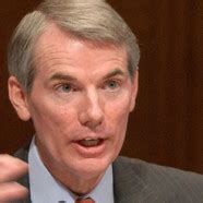 Un sénateur US apprend que son fil est gay 24Gay