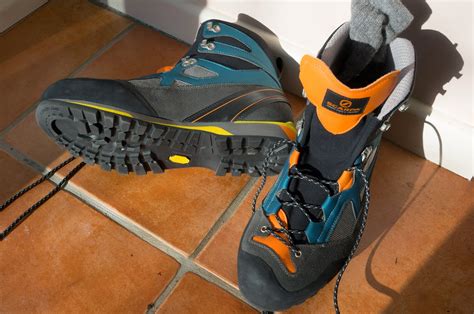 BlogPM: New light weight boots from Scarpa