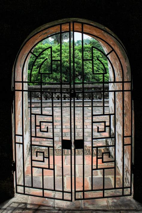 gate photo   images  mystock
