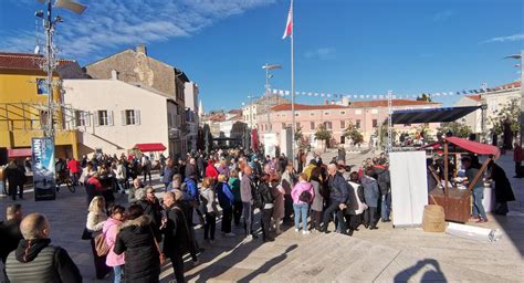 Na Trgu Slobode Danas Nastavak Proslave Blagdana Sv Maura Okupio