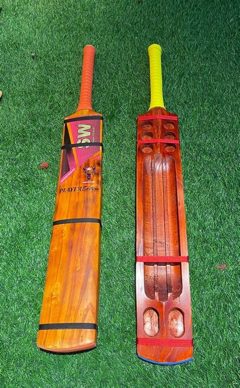 Kashmir Indian Willow Standard Handle Double Blade Cricket Bat At Rs