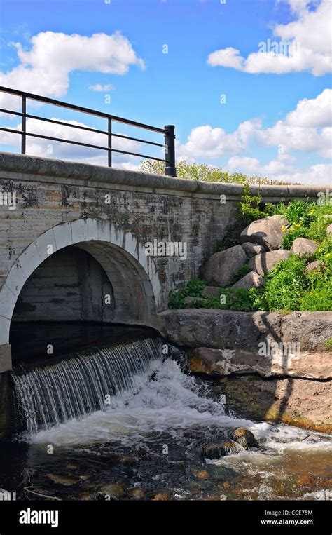 Small Bridge Over Stream Hi Res Stock Photography And Images Alamy