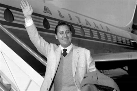 Alberto Sordi Il Suo Garage Ha Fatto La Storia Tutti I Modelli Della