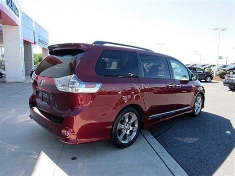 2014 Toyota Sienna Se 34410 Miles Salsa Red Pearl Mini Van Passenger