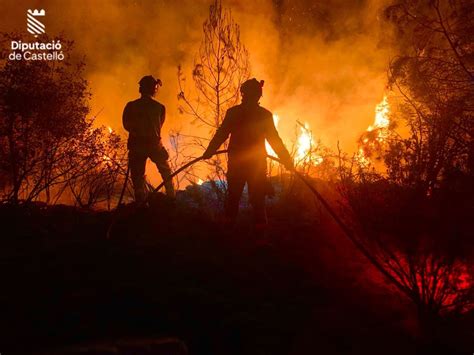 Incendio Cerca De La Cv Entre Onda Y Lalcora