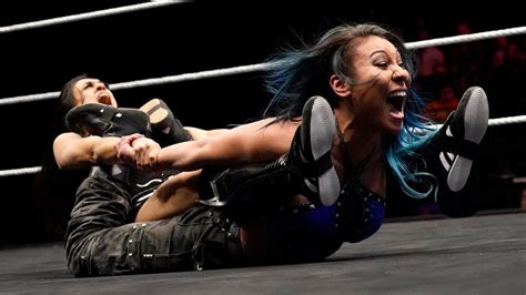 Jinny def. Mia Yim | WWE