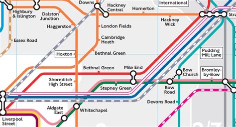 London Tube & Rail maps review