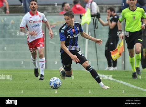 Arena Garibaldi Pise Italie Avril Adam Nagy Pisa Pendant