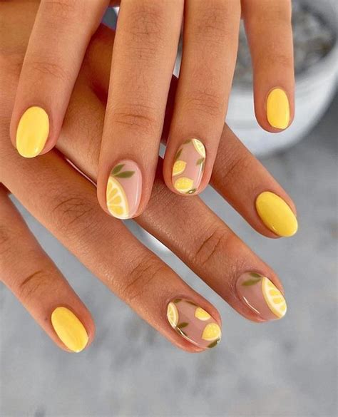 Cute Yellow Summer Nails You Need To Try Right Now