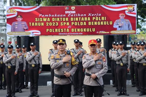 Upacara Pembukaan Latja Serdik Diktukba Polri Gel T A Di