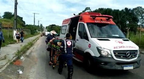 Acidente Entre Carro E Moto Deixa Duas Pessoas Feridas Uma Delas Est