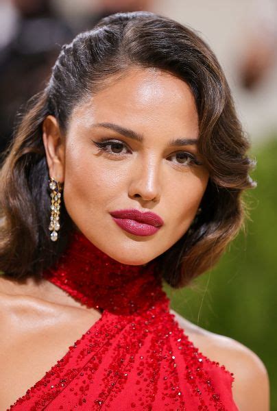 4 Datos Menos Conocidos De La Vida Personal De Eiza González Mui News