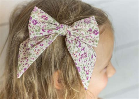 Hair Bow Three Different Sizes A Free Pattern The Simple Life