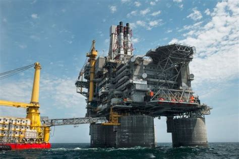 5 Largest Offshore Structures Rig And Production Platform In The World‎