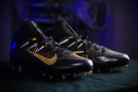 The Best Custom Football Cleats Ever Worn in the NFL – Reshoevn8r