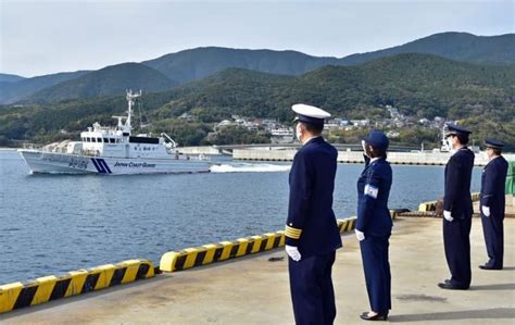 「テロや犯罪、海難事故の水際での防止を」 年末年始警戒へ出動式 厳原港で対馬海保など 長崎新聞 20221211 1212 公開