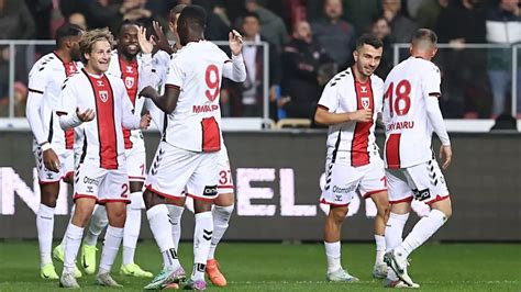 Samsunspor Antalyaspor U Yendi Son Dakika