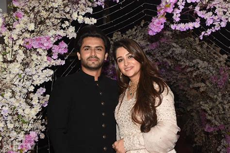 shoaib ibrahim  dipika kakar host grand wedding reception