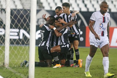 Botafogodeprimeira An Lise Botafogo Mostra Cara De Chamusca E Ganha