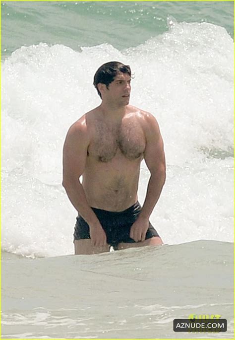 Henry Cavill At The Beach Aznude Men