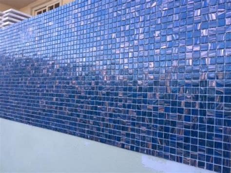 Blue Glass Mosaic Tiles For Swimming Pool Tiling Thickness 8 Mm At