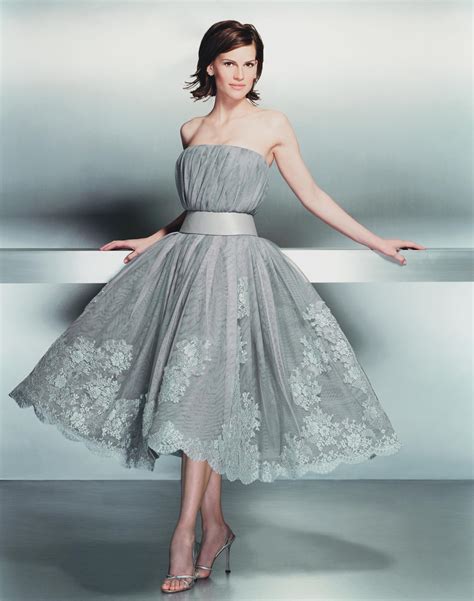 Hilary Swank in a Gray Party Dress [Photo Shoot] - Hilary Swank Photo ...