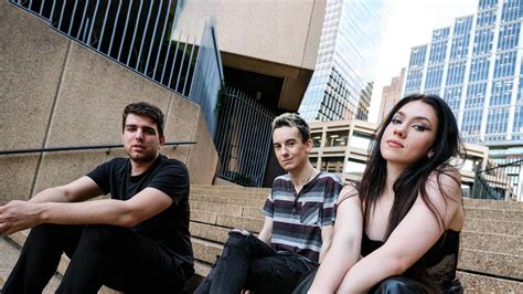 Sydney Band Social Strangers Release Debut Single 'Here's To Anarchy'