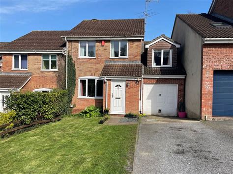 4 Bed Semi Detached House For Sale In Coniston Road Ogwell Newton