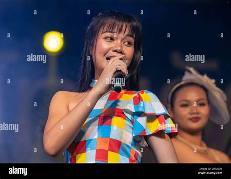 Thai Singers And Dancers On Stage In Thailand Stock Photo Alamy