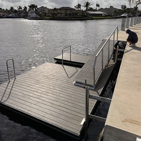 AccuDock Floating Dock Complete - Dock Installation - Lighthouse Point ...