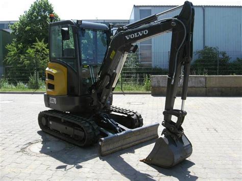 Miniescavatore Volvo Ec D Qli Macchine Movimento Terra A Salerno