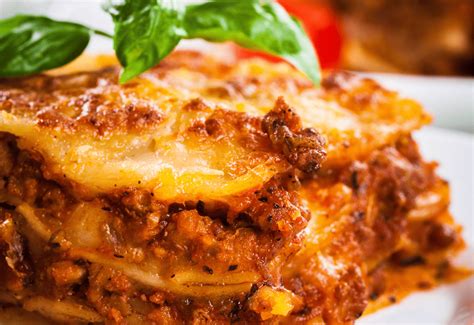 La Lasagna Napoletana La Vera Ricetta Originale Della Tradizione Di