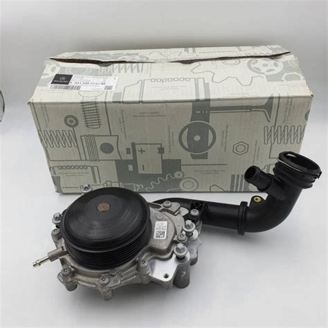 Genuine Mercedes Benz Om Engine Cooling Water Pump A New