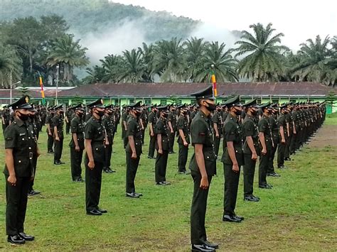 Upacara Penyumpahan Dan Penutupan Pendidikan Pertama Tamtama Tni Ad