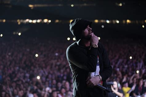 PHOTOS: EMINEM LIVE IN PERTH | Eminem