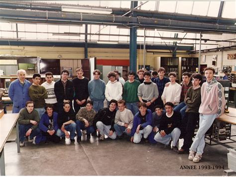 Photo de classe BEP ELEC B 93 94 de 1993 Lycée Professionnel Jean De