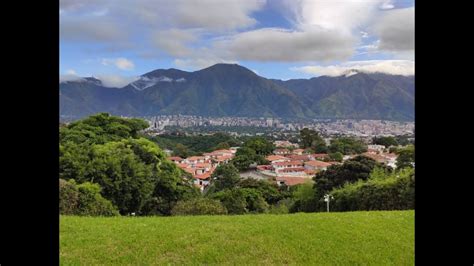 Con Una Extraordinaria Vista Al Vila Y Sobre Caracas Alquilamos Esta