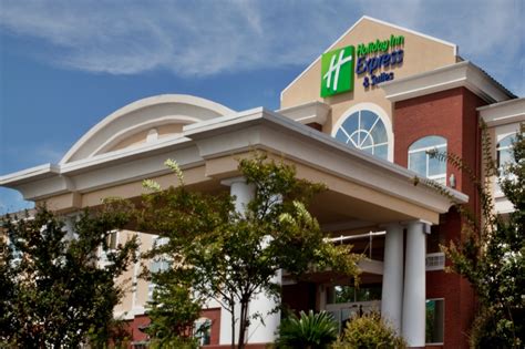 Holiday Inn Express And Suites Sumter Tourist Class Sumter Sc Hotels