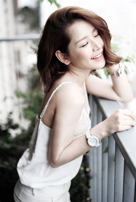 Hot girl Chi Pu lại lộ nhược điểm trong bộ ảnh sexy tuổi
