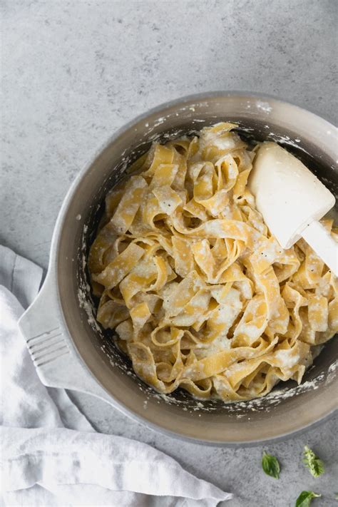 Creamy Lemon Pappardelle With Scallops