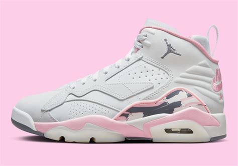 Jordan MVP 678 WMNS "Shy Pink" FB9019-106 | SneakerNews.com