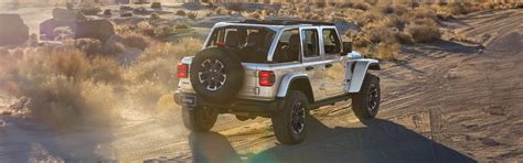 2024 Jeep Wrangler Vs Ford Bronco Lake City Cdjr