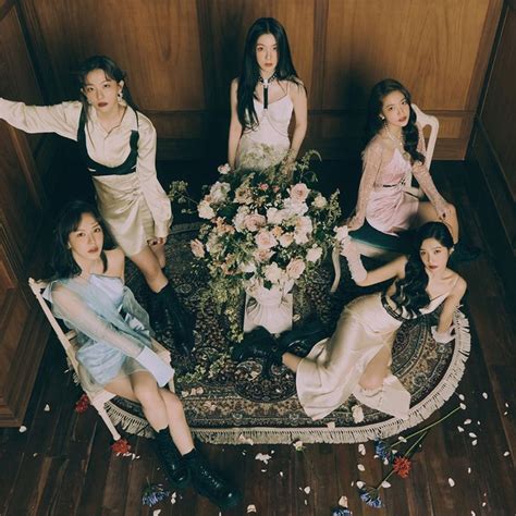 Rv Fonts On Twitter Red Velvet Photoshoot Red Velvet Velvet