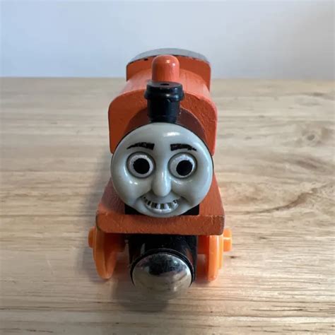 THOMAS THE TANK Engine & Friends WOODEN BILLY TRAIN WOOD COMBI POSTAGE ...