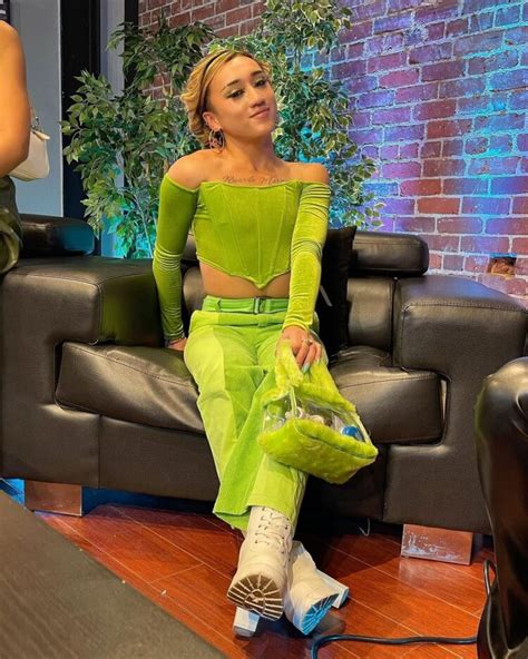 Hot Sexy Riri Realness Bikini Pics