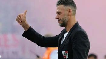 Las Fotos Del Destape De D Bora Plager En Bikini Infobae