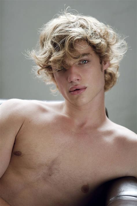 Pin By JOS DELORET On U O M O B E L L O Men Blonde Hair Blonde